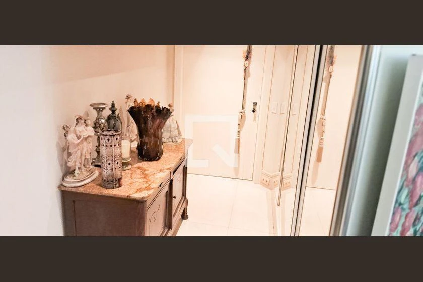Apartamento mobiliado de 312 m² com 2 quartos e 2 vagas — photo 44