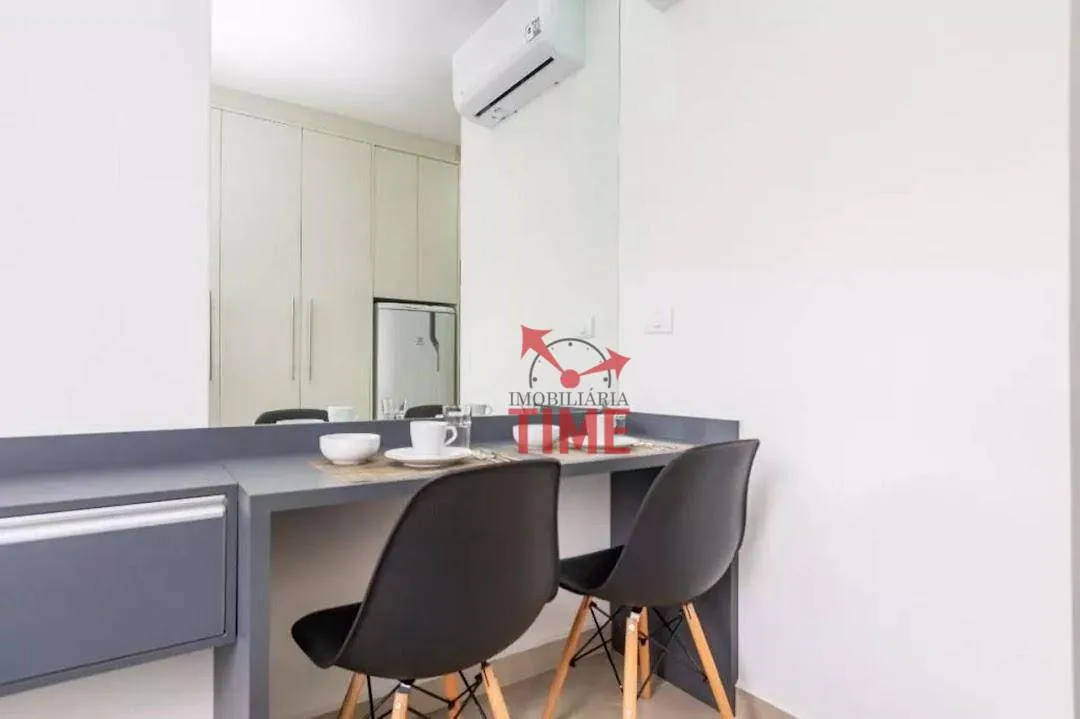 Air-conditioned 1-bedroom apartment with kitchenette — photo 4