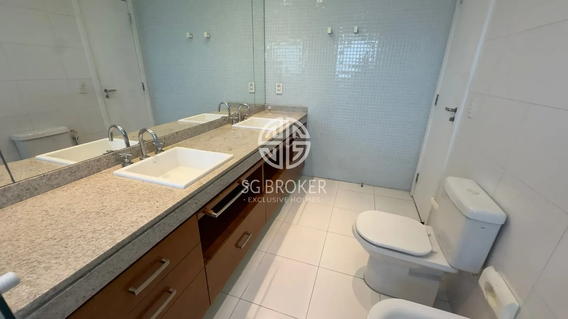 Apartamento com cozinha integrada e 4 dormitórios — photo 59