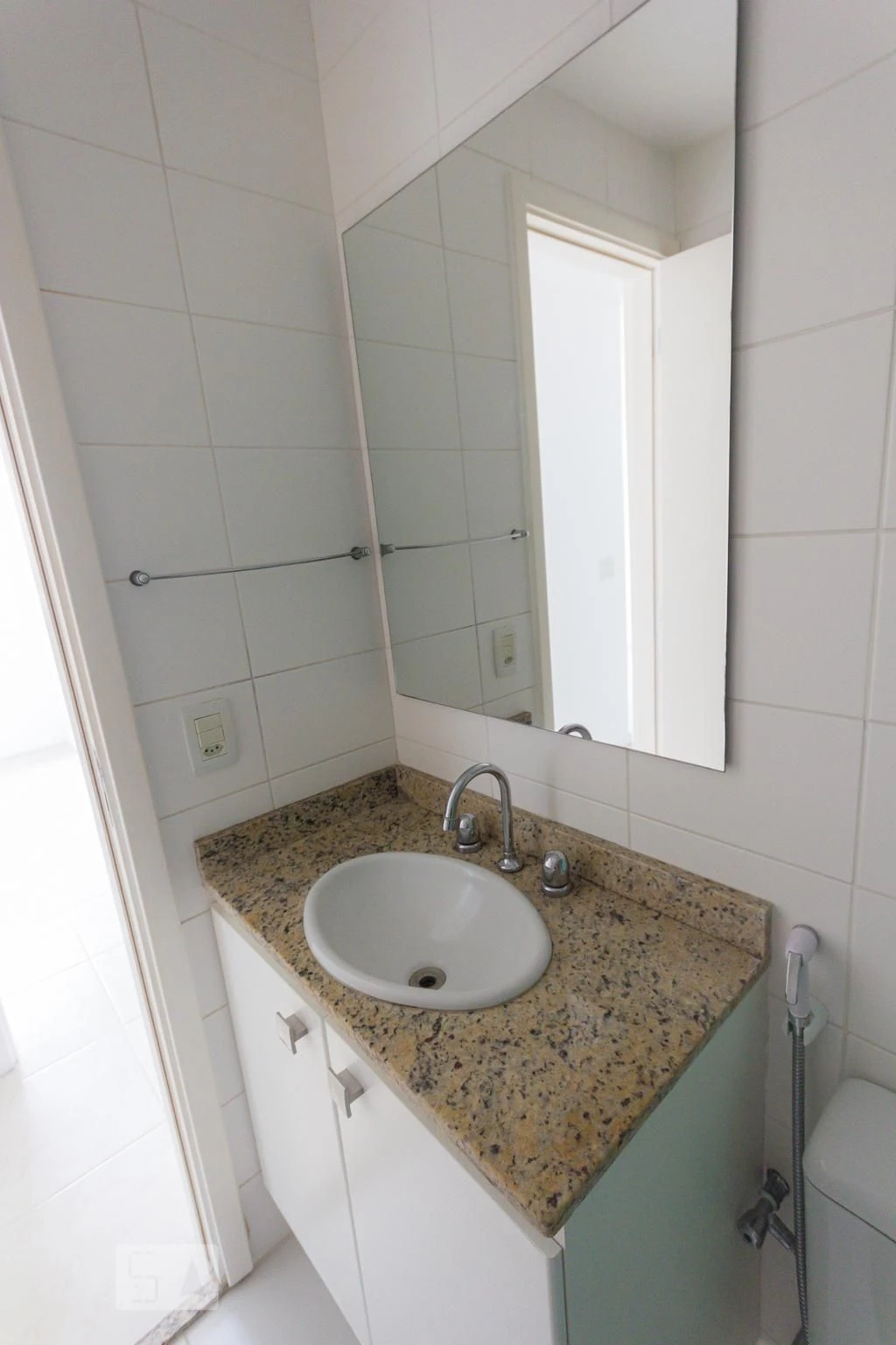 2-bedroom apartment with 1 en-suite and balcony BBQ — photo 74