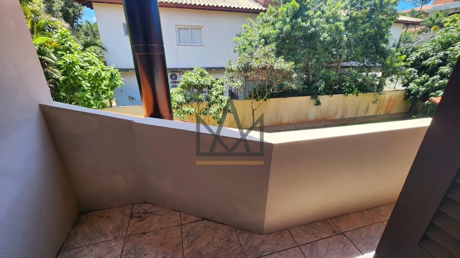 4-bedroom house with a balcony grill and garden — photo 45
