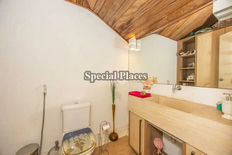 Casa mobiliada com 6 quartos e piscina no condomínio — photo 23
