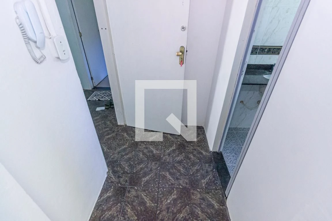 Estudio sin amueblar con 1 dormitorio y 1 baño — photo 11