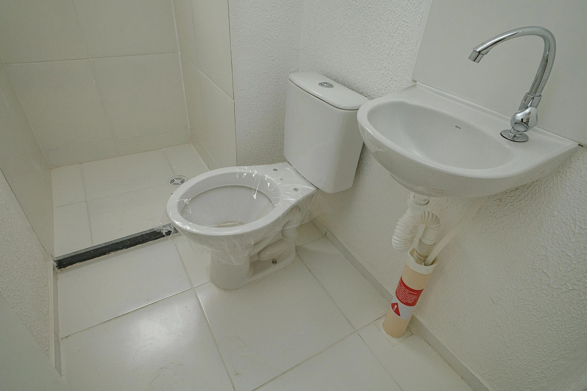 Unfurnished apartment with 2 bedrooms and 1 bathroom — photo 11