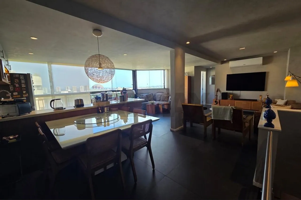 Apartment with an American-style kitchen and 2 parking | 133 m² — photo 10