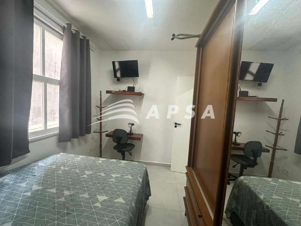 Furnished 1-bedroom apartment with 40 m² and glass shower — photo 5