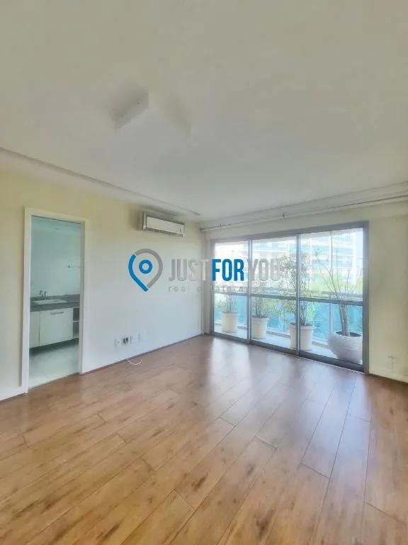 Квартира на 3-му поверсі з видом на парк — photo 26