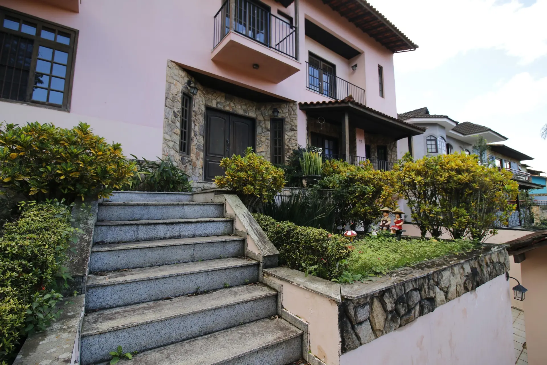 Casa em condomínio com 4 quartos e vista para as montanhas — photo 2