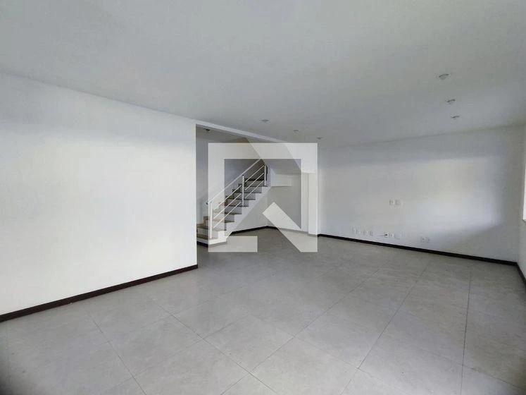 4-bedroom house with a mountain view in Rio de Janeiro — photo 6
