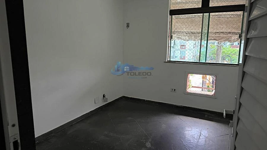 56 m² apartment with 2 bedrooms and a closed kitchen — photo 4