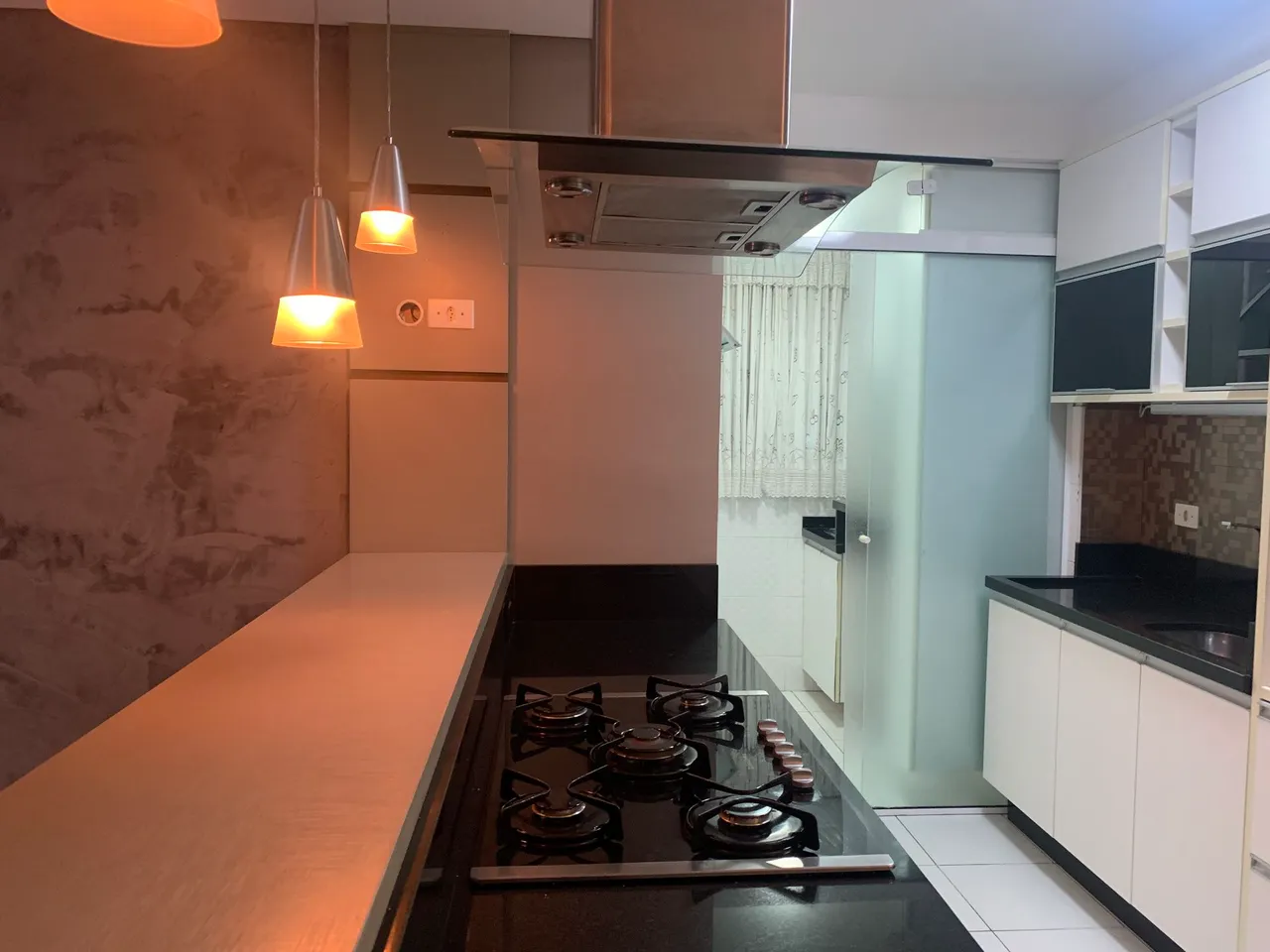 Furnished apartment with 2 bedrooms and open-plan kitchen — photo 12