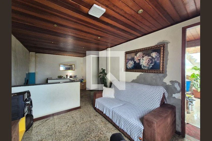 3-bedroom apartment with a home office — photo 32