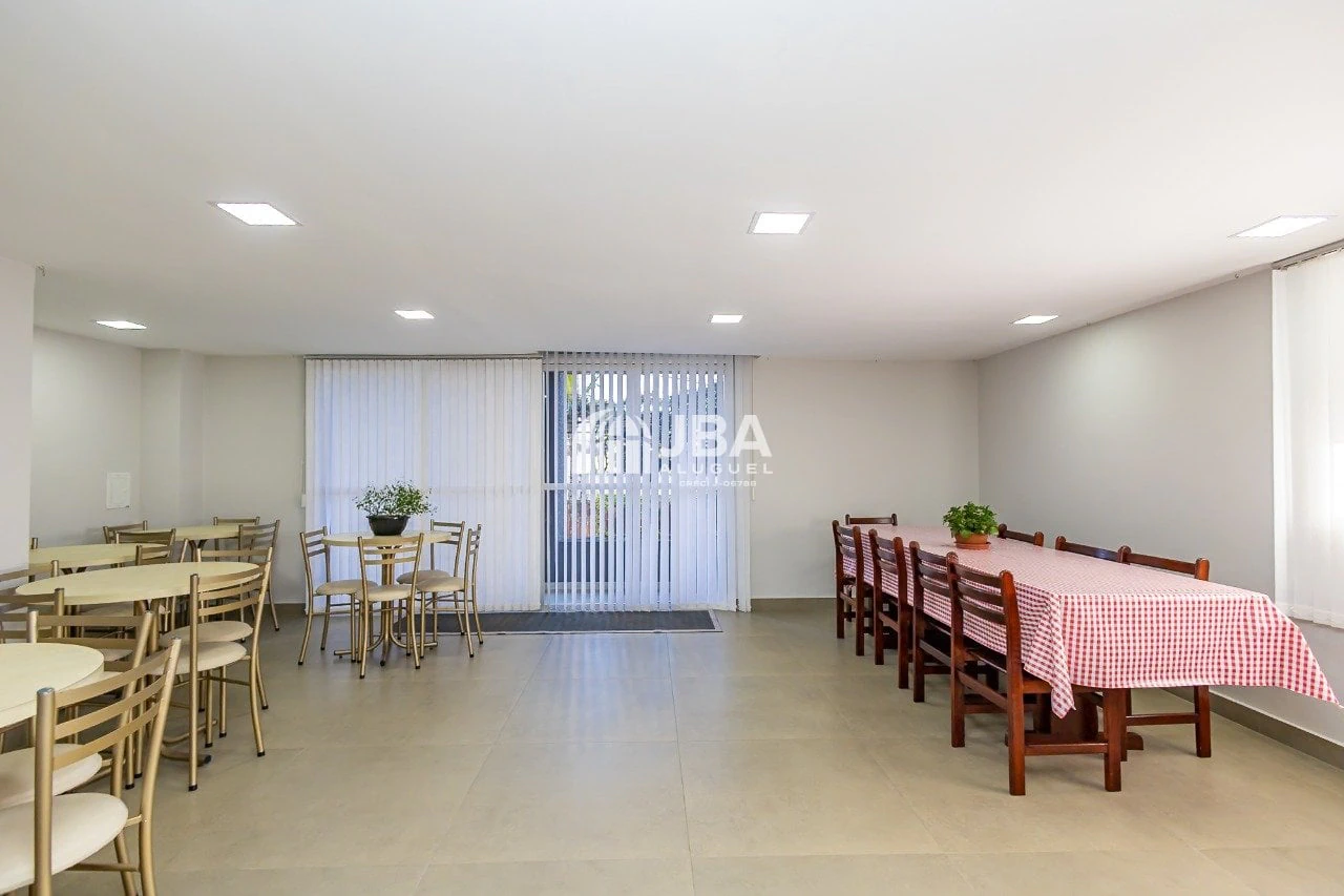 Apartment, 74 m², with wood or laminate floors — photo 3