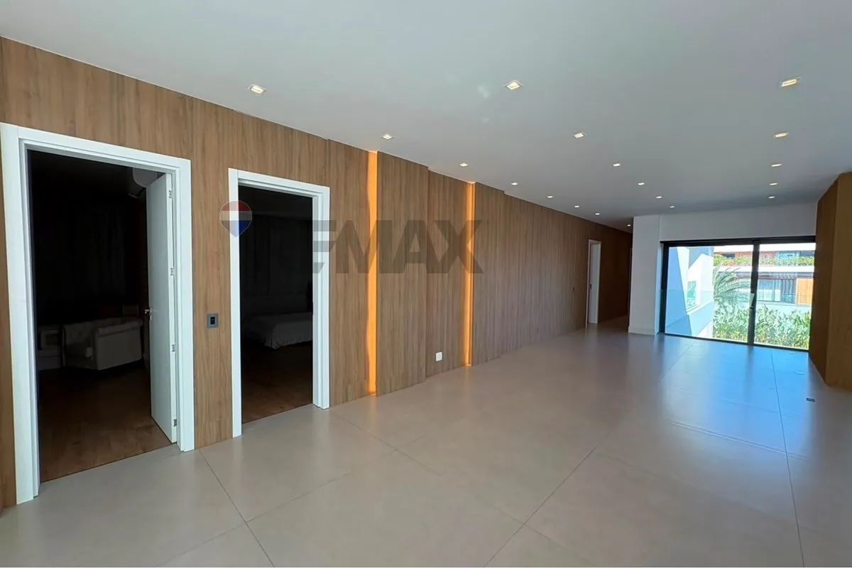 Furnished house with 5 en-suite bedrooms and private BBQ — photo 37