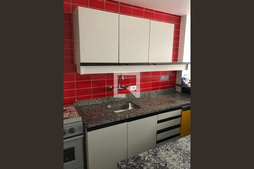Furnished studio of 61 m² with an open kitchen — photo 17