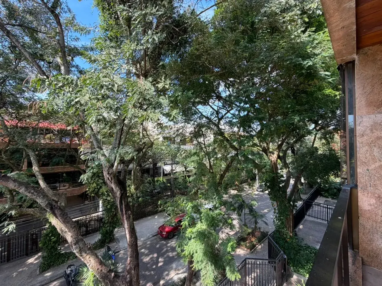 3-bedroom apartment with balcony and 2 parking spaces — photo 20