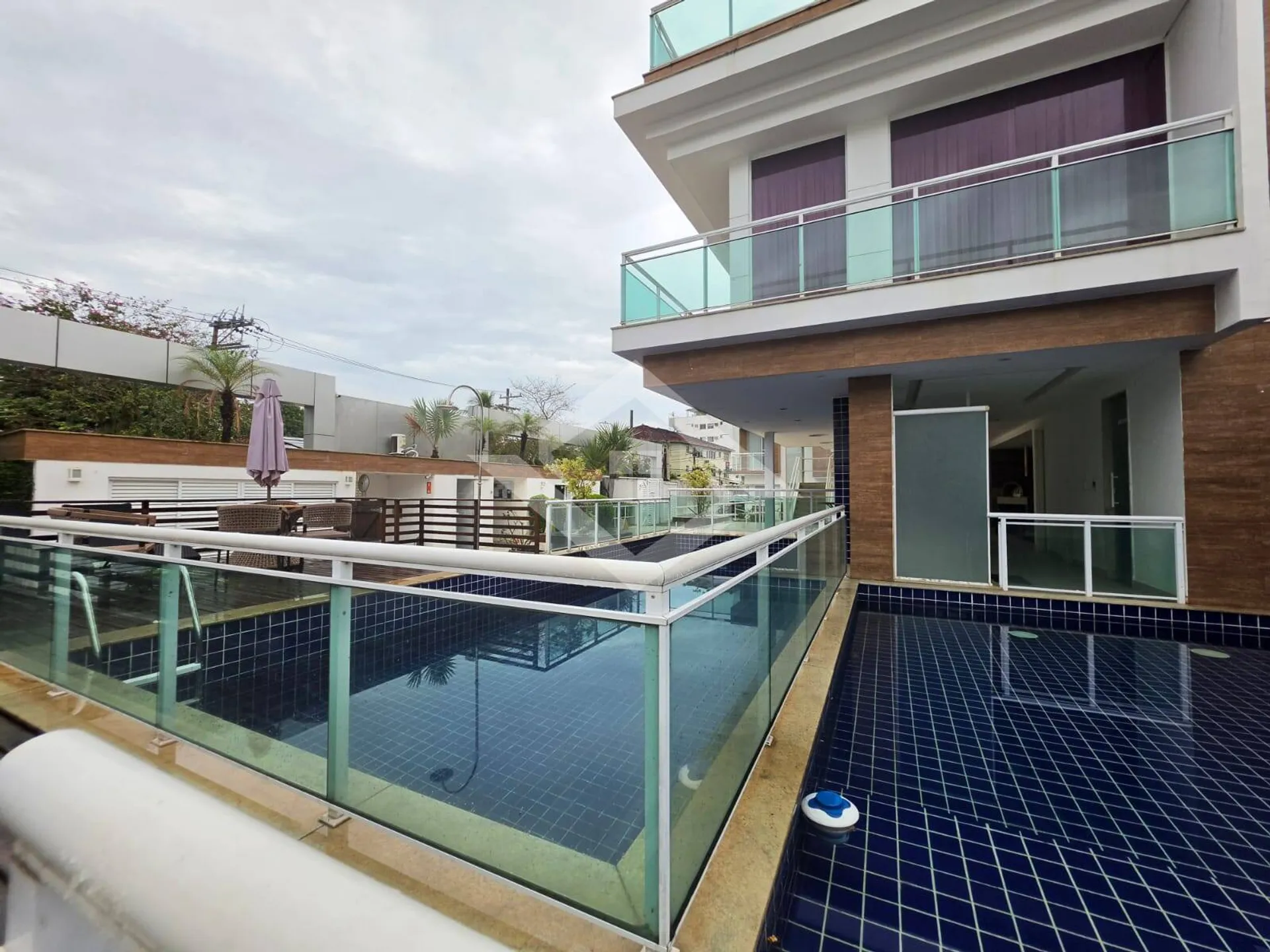 Casa duplex com 140 m², 3 dormitórios e 4 banheiros — photo 41