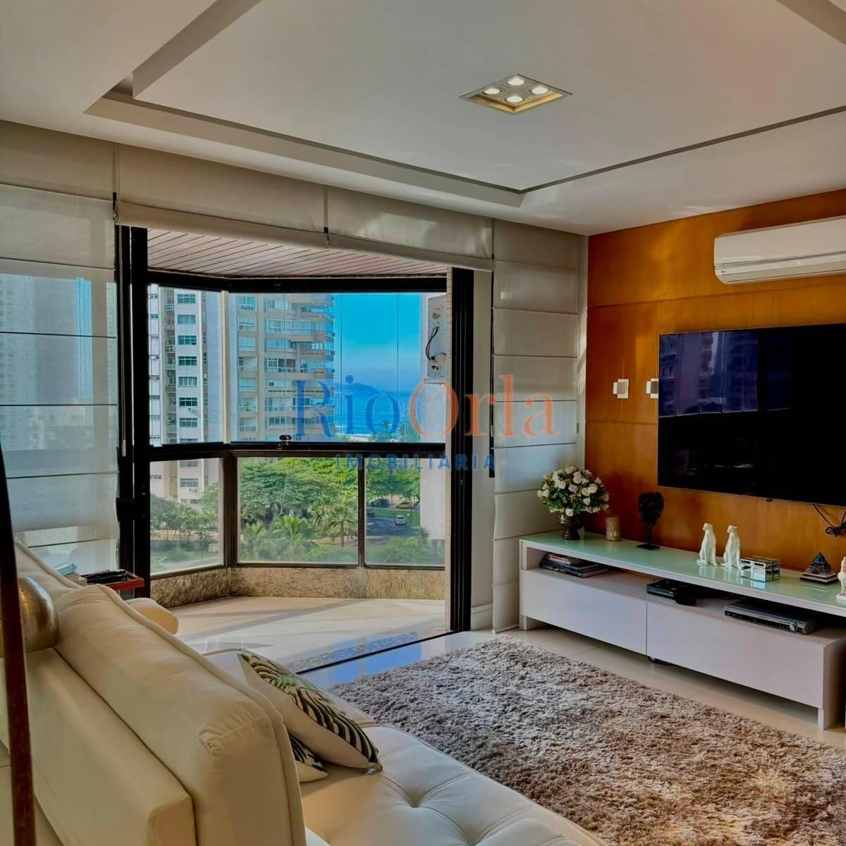 3-bedroom apartment with balcony and 160 m² — photo 4