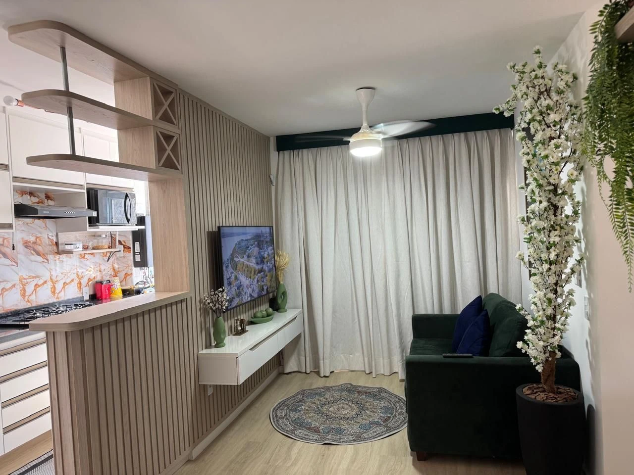 Furnished 2-bedroom apartment with 2 bathrooms — photo 20