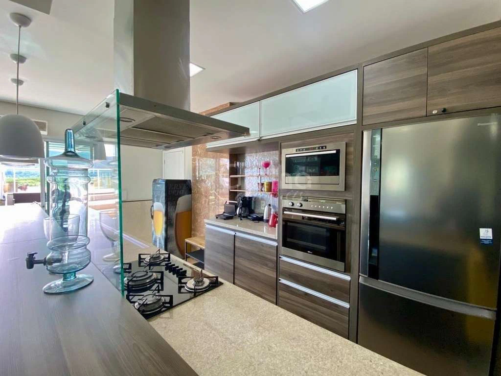 Невмебльована квартира 251 м² з 3 спальнями-сюїтами — photo 2