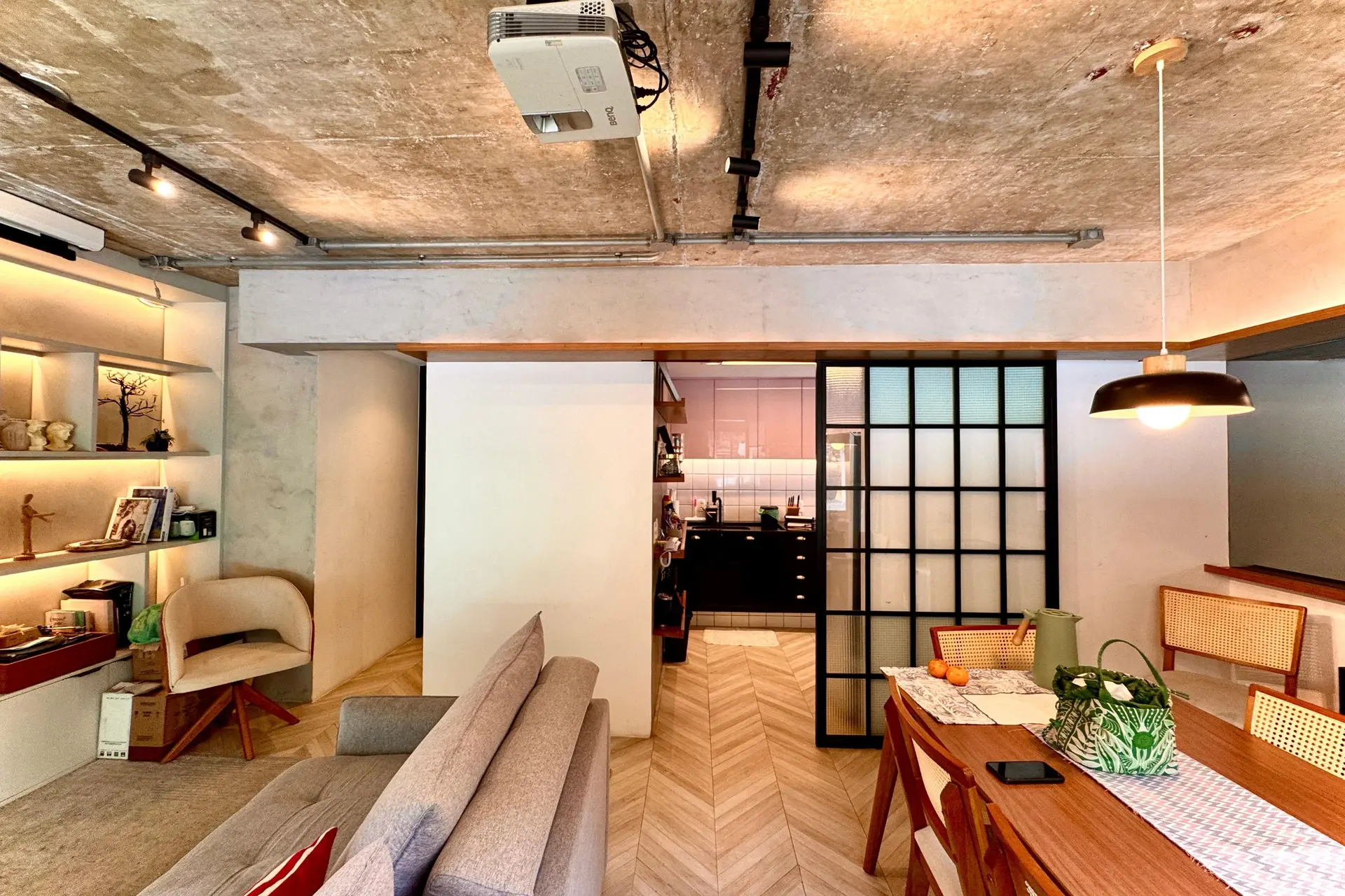 2-bedroom apartment with floor-to-ceiling windows — photo 16