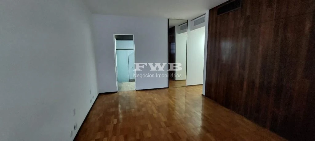 Apartamento de 360 m² con 3 suites y 2 plazas de garaje — photo 23
