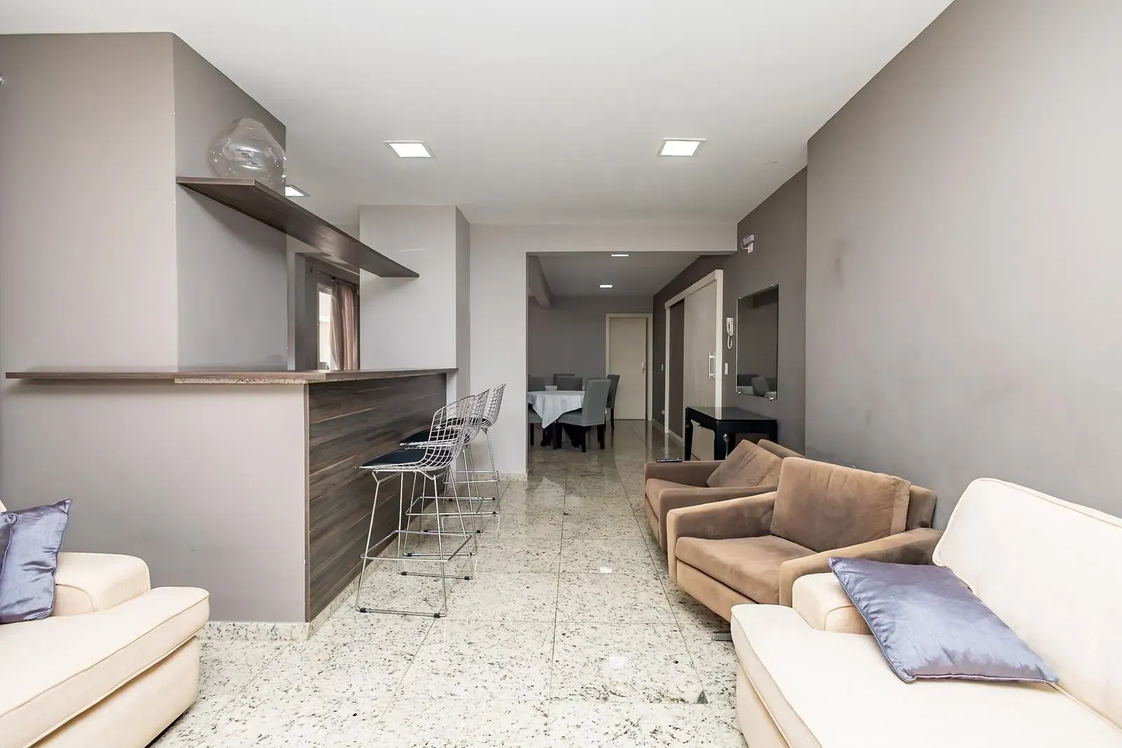 Home office in a 2-bedroom apartment, 95 m² — photo 72