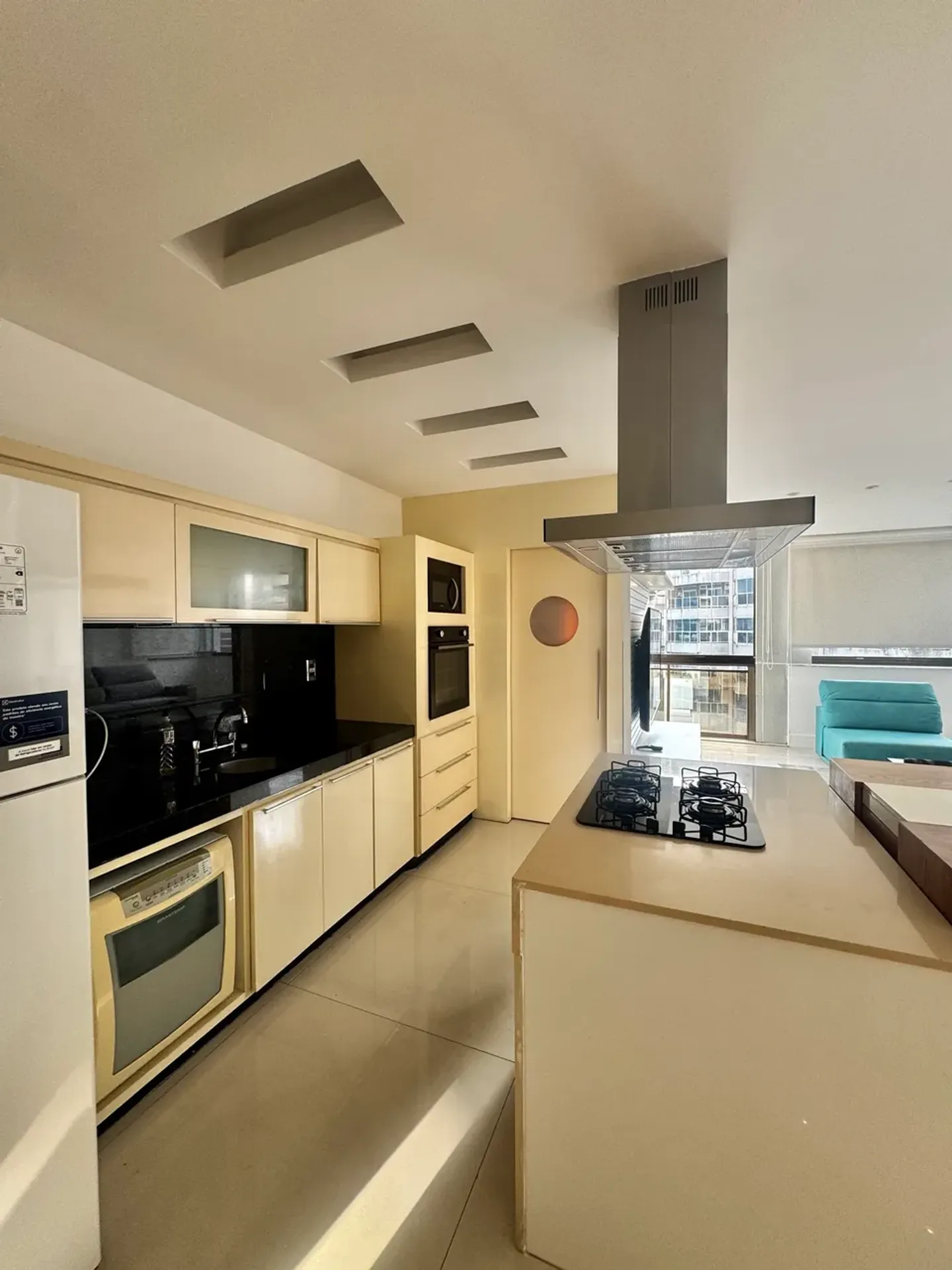 Apartamento mobiliado com 2 quartos e suíte — photo 4