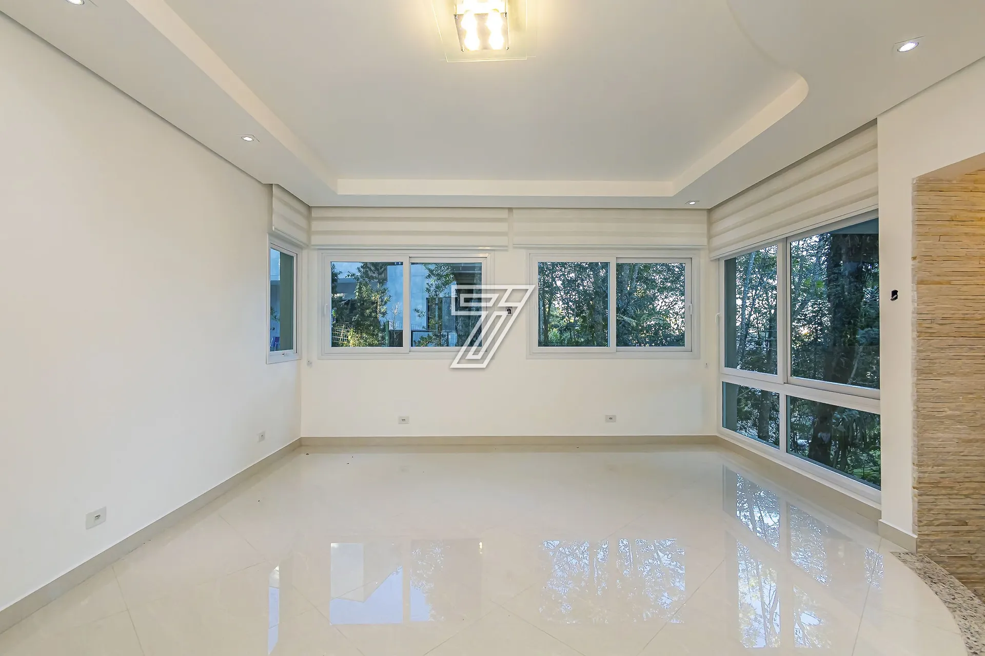 Casa para locação com 4 quartos e 3 suítes — photo 8
