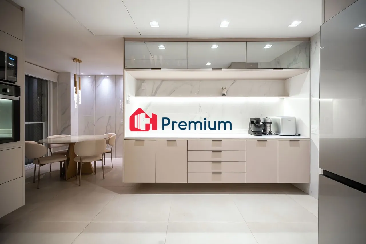 Apartamento mobiliado com 4 quartos e 5 banheiros — photo 2