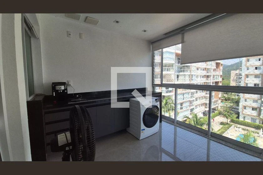 2-bedroom apartment in a building with a gym — photo 22