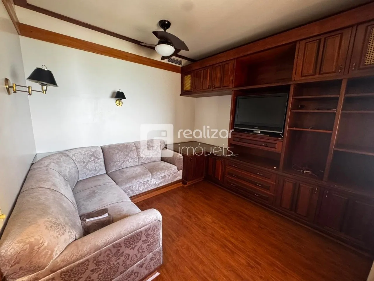 Apartamento de 290 m² com 4 dormitórios e varanda envidraçada — photo 21