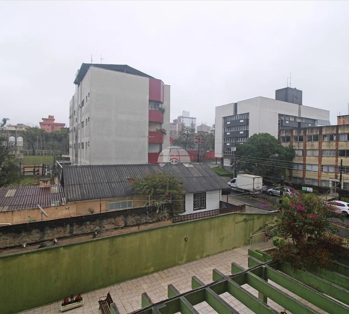 Apartamento com cozinha fechada de 3 dormitórios — photo 13