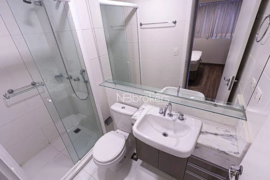 2-bedroom apartment with suite, balcony and private BBQ — photo 35