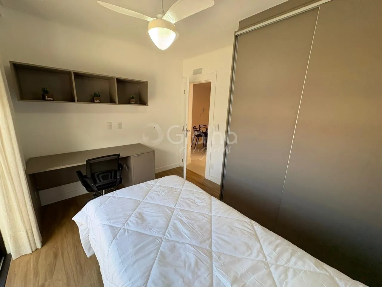 Furnished 2-bedroom 2-bath apartment with 71 m² and 1 parking — photo 3