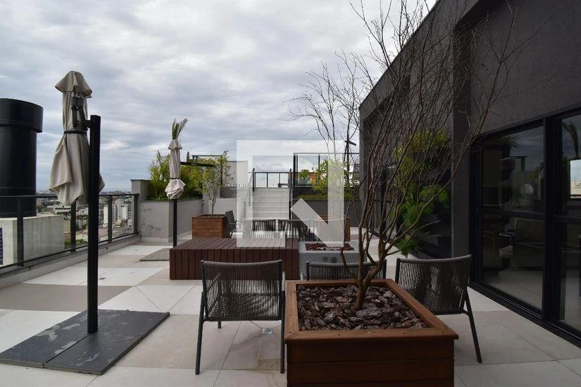 3-bedroom apartment in a building with a gym — photo 43