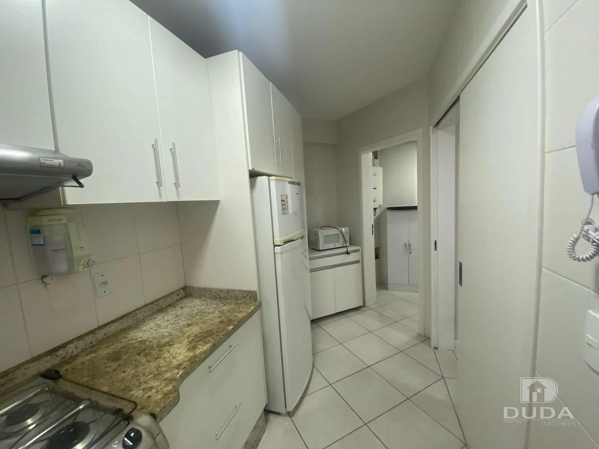3-bedroom apartment with a home office — photo 14