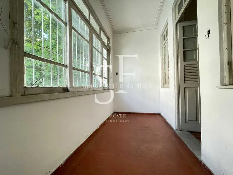 Casa com 4 quartos, 3 banheiros e 4 vagas — photo 9