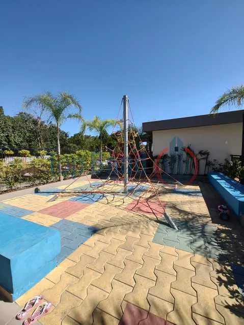 Furnished apartment with 2 bedrooms and a balcony — photo 12
