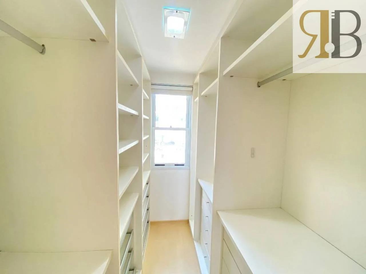 3 quartos e varanda envidraçada: apartamento de 101 m² — photo 19