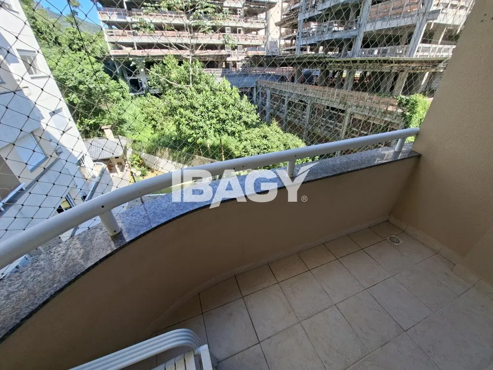 Apartamento amueblado de 3 dormitorios y 91 m² — photo 8