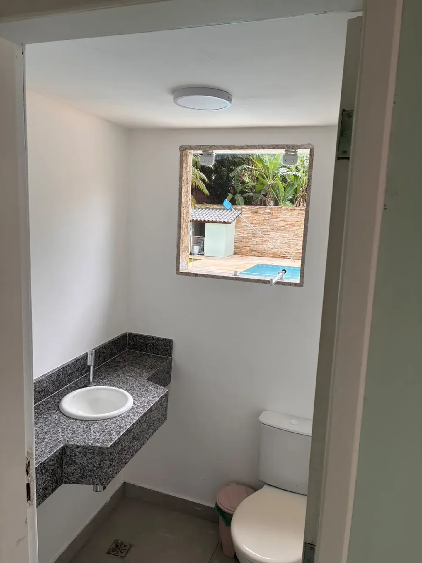 Casa de 3 dormitorios con bañera — photo 17