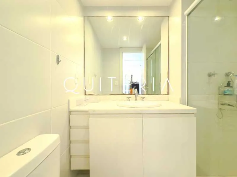 Furnished apartment with 2 bedrooms and 4 bathrooms — photo 18