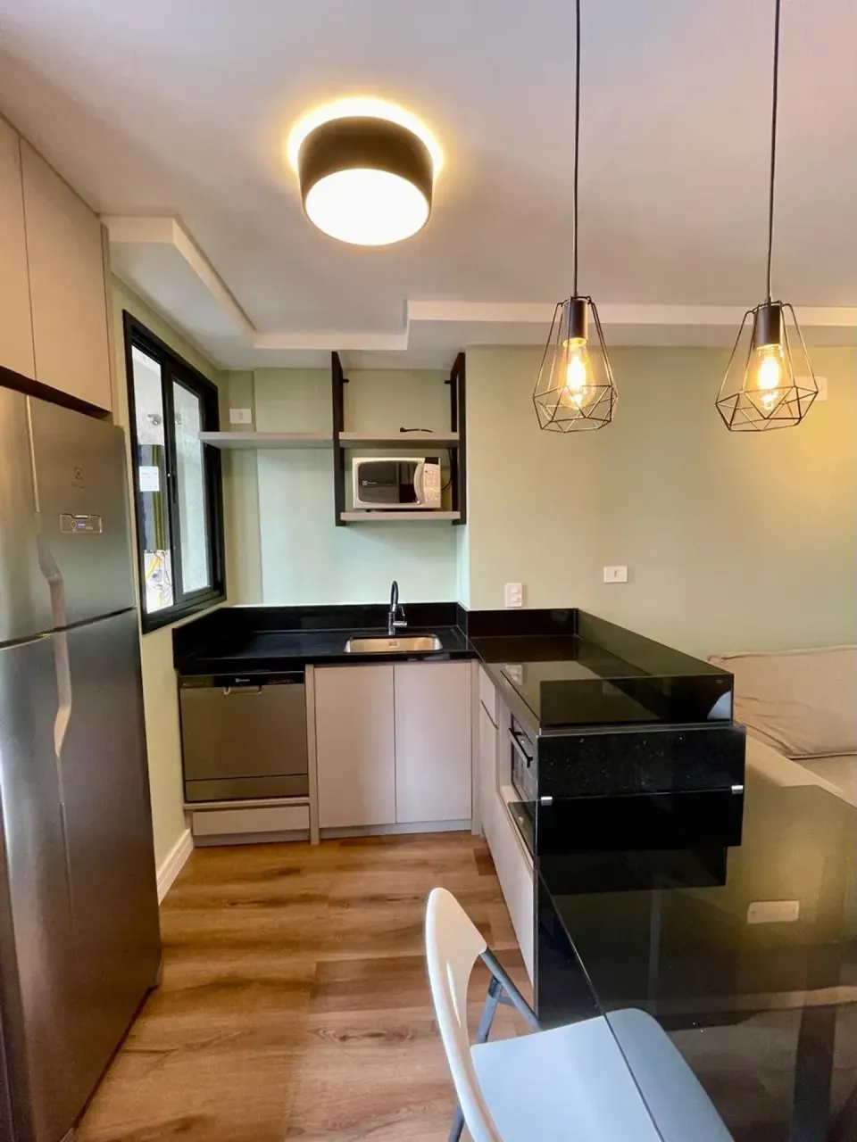 Меблированная квартира с кухней открытой планировки 34 м² — photo 3