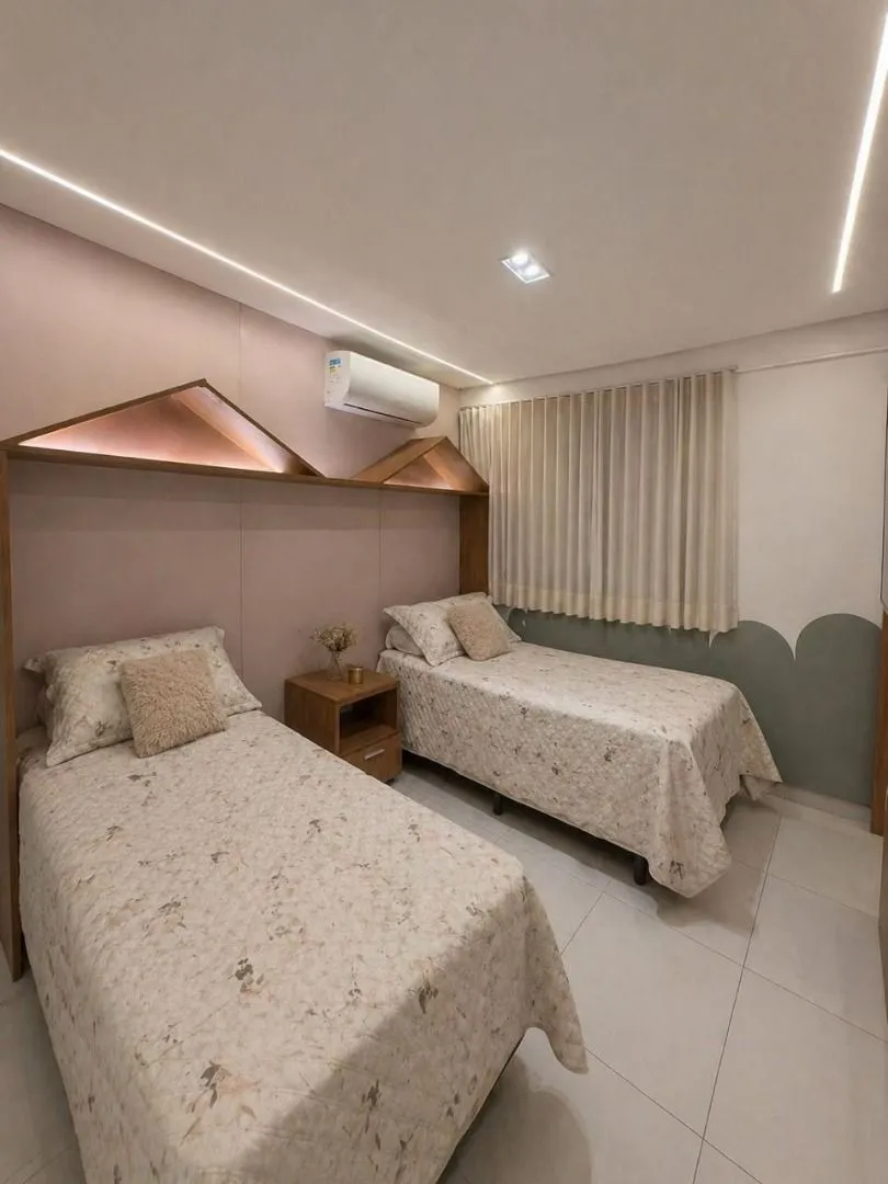 Квартира 120 м² з гардеробною та робочим місцем — photo 17