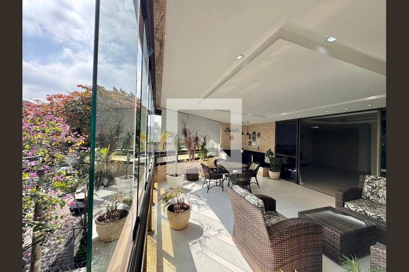Apartamento de 190 m² com 3 suítes e varanda envidraçada — photo 22