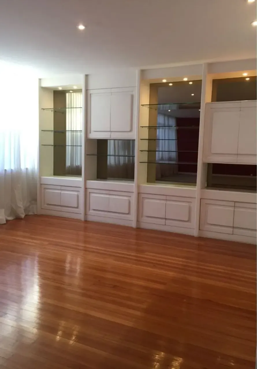 Apartamento de 150 m² com 3 quartos e cozinha fechada — photo 6