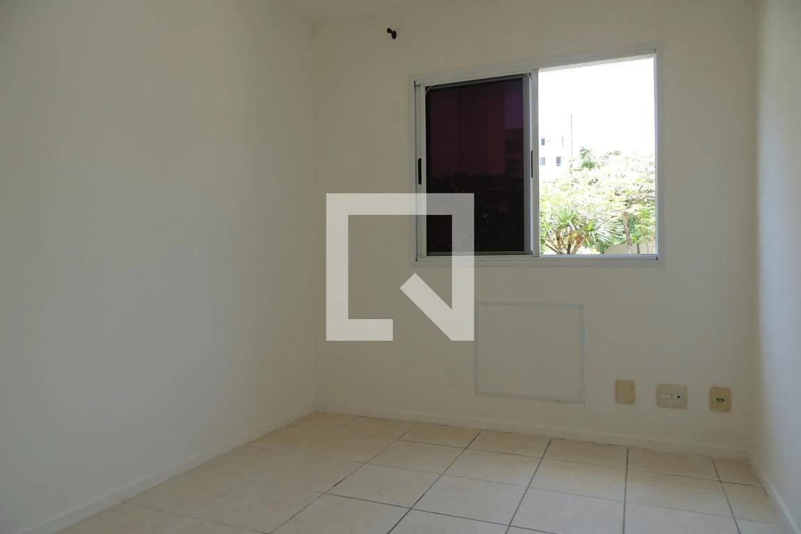 Unfurnished apartment with 3 bedrooms and open kitchen — photo 60