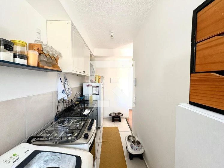 2-bedroom apartment in a building with a gym — photo 5