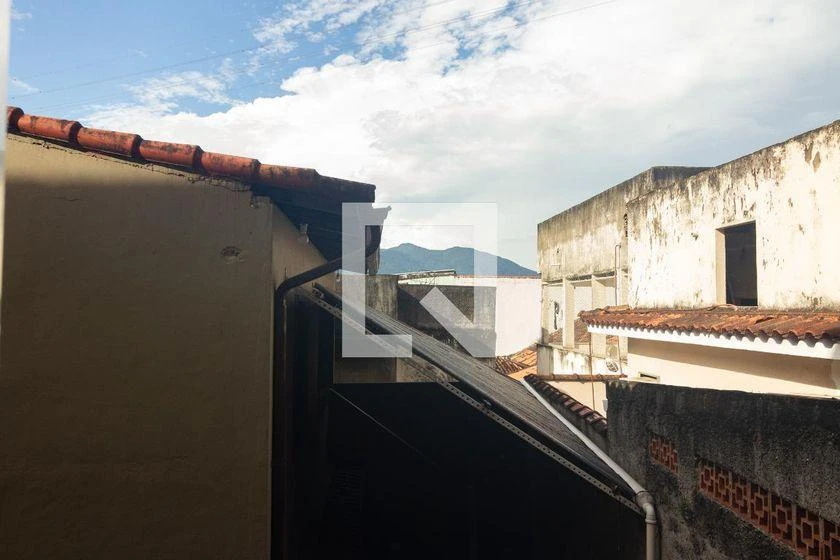 2-bedroom apartment with a mountain view in Rio de Janeiro — photo 24